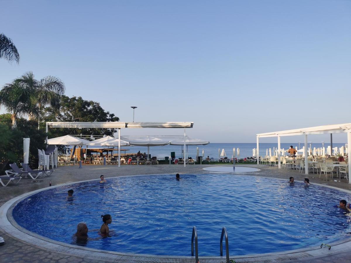 Sea View Apartment Protaras Eksteriør billede