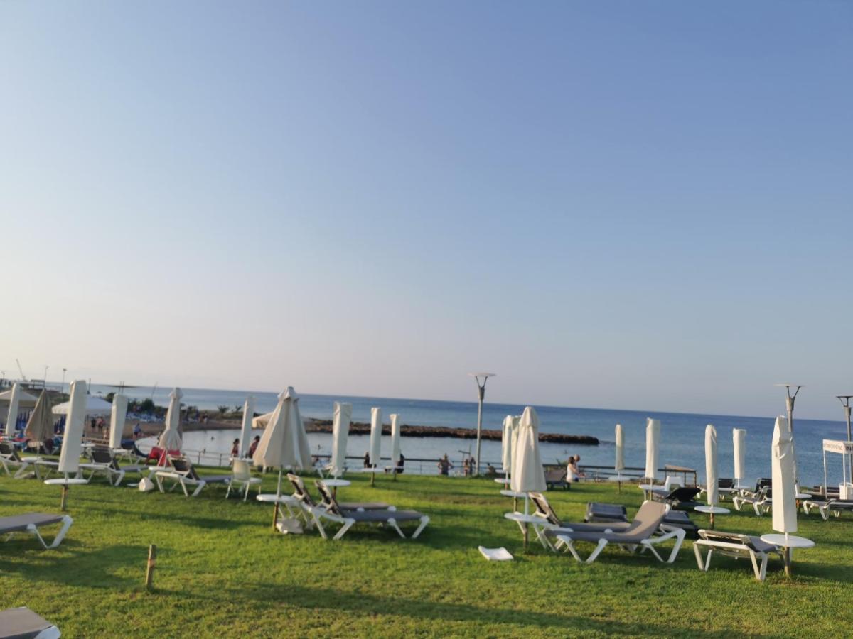 Sea View Apartment Protaras Eksteriør billede