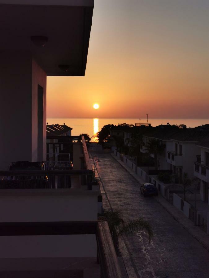 Sea View Apartment Protaras Eksteriør billede