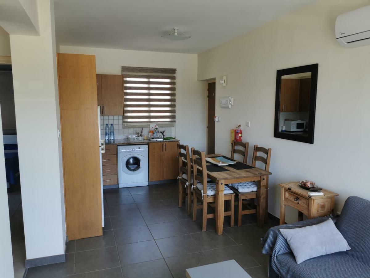 Sea View Apartment Protaras Eksteriør billede