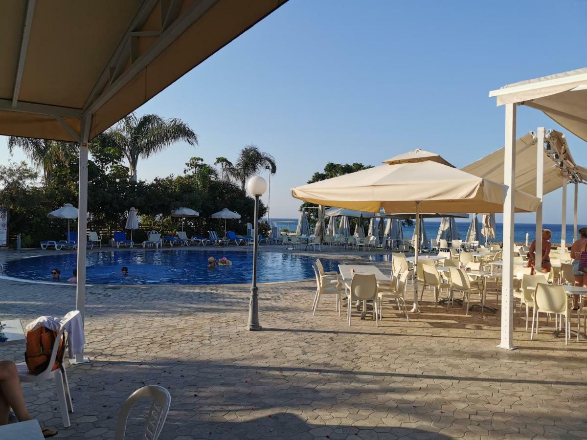 Sea View Apartment Protaras Eksteriør billede