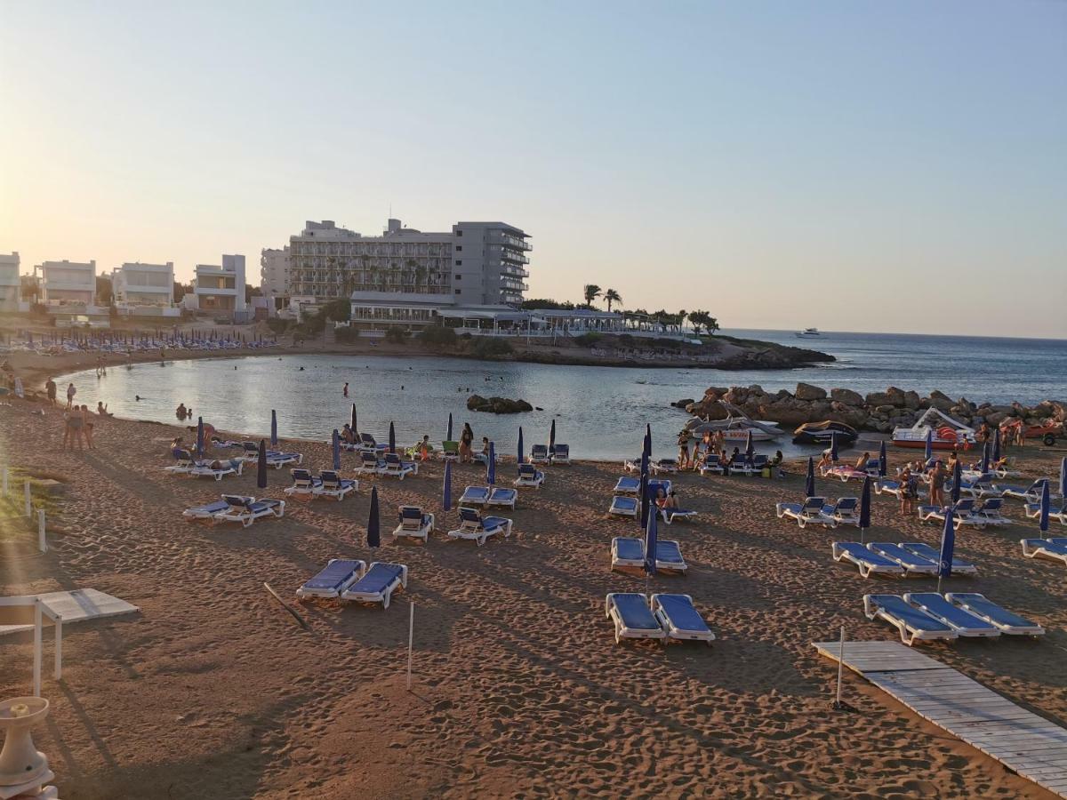 Sea View Apartment Protaras Eksteriør billede